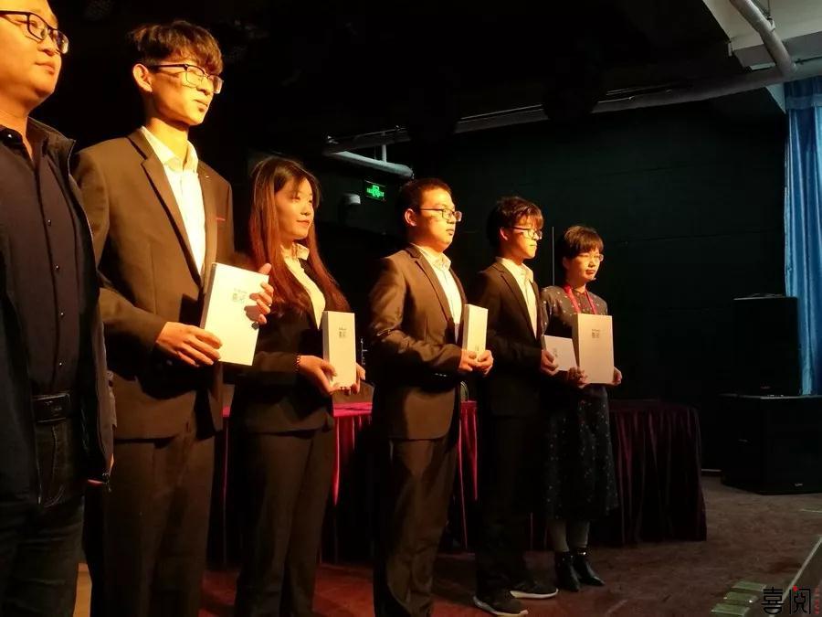 辩论赛第二周 | 你们奋力拼搏的样子让我们看到了大学生最美好的模样 辩论赛第二周 | 你们奋力拼搏的样子让我们看到了大学生最美好的模样
